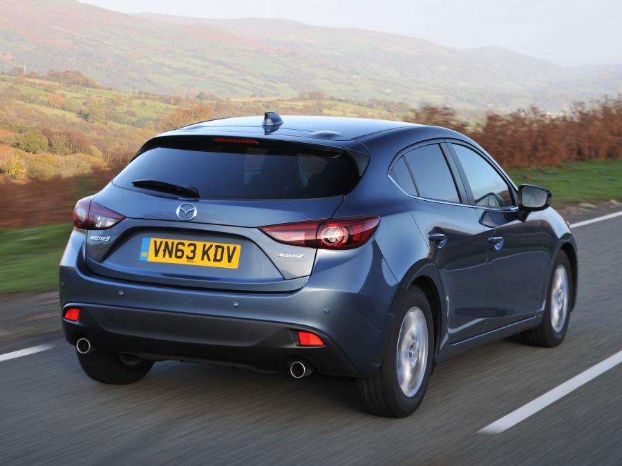  Mazda3 Hatchback 2013 года  (UK) (фото 7 из 24)